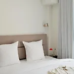 Flora Apartment Hotel